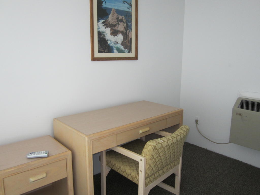 Oasis Hotel Cache Creek Zimmer foto